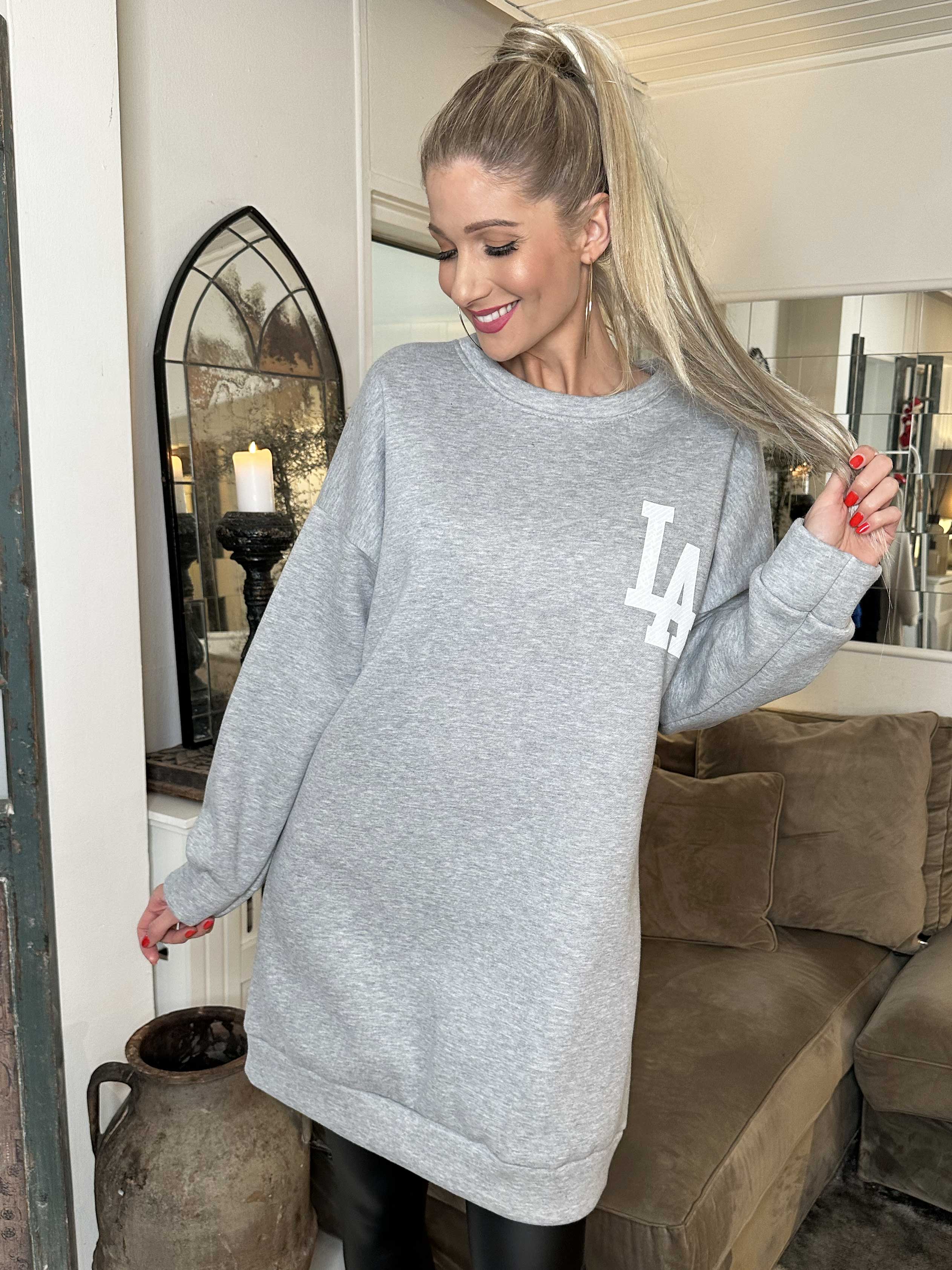 Maida - Lang sweatshirt med LA tryk foran og bagved